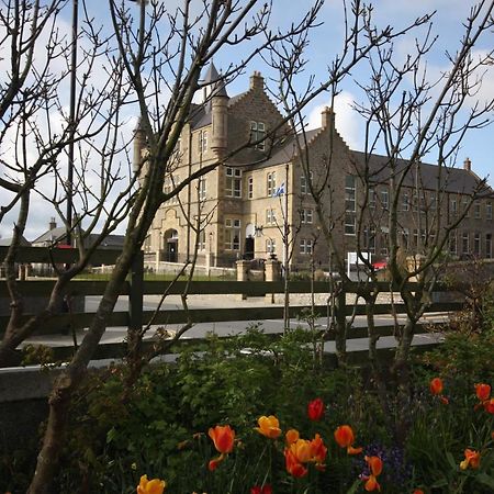Islesburgh House Hostel Lerwick Exterior photo